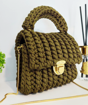 Chico handbag crochet pattern